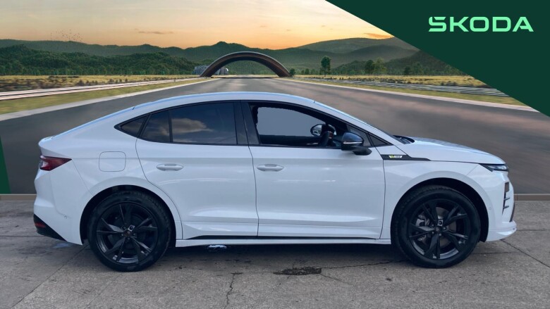 Skoda Enyaq 250kW vRS 84kWh 4x4 5dr Auto Electric Estate